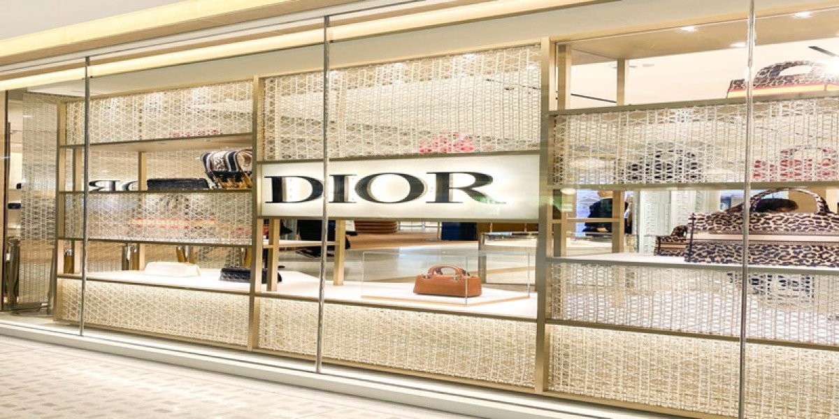Dior Shoes bringing their fashion A-game