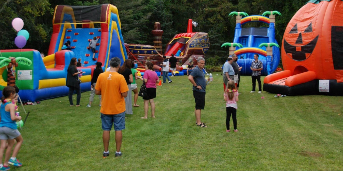 Planning a Backyard Bash? Consider a Bounce House Water Slide Rental