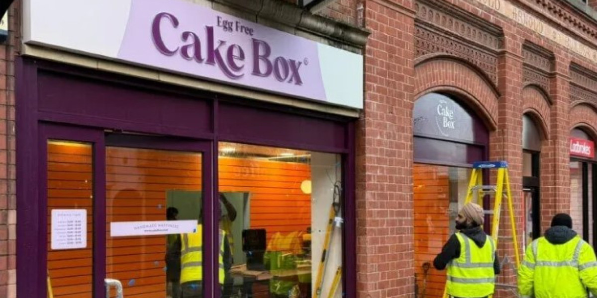 Stylish Shopfronts in Rayleigh | Direct Shopfront
