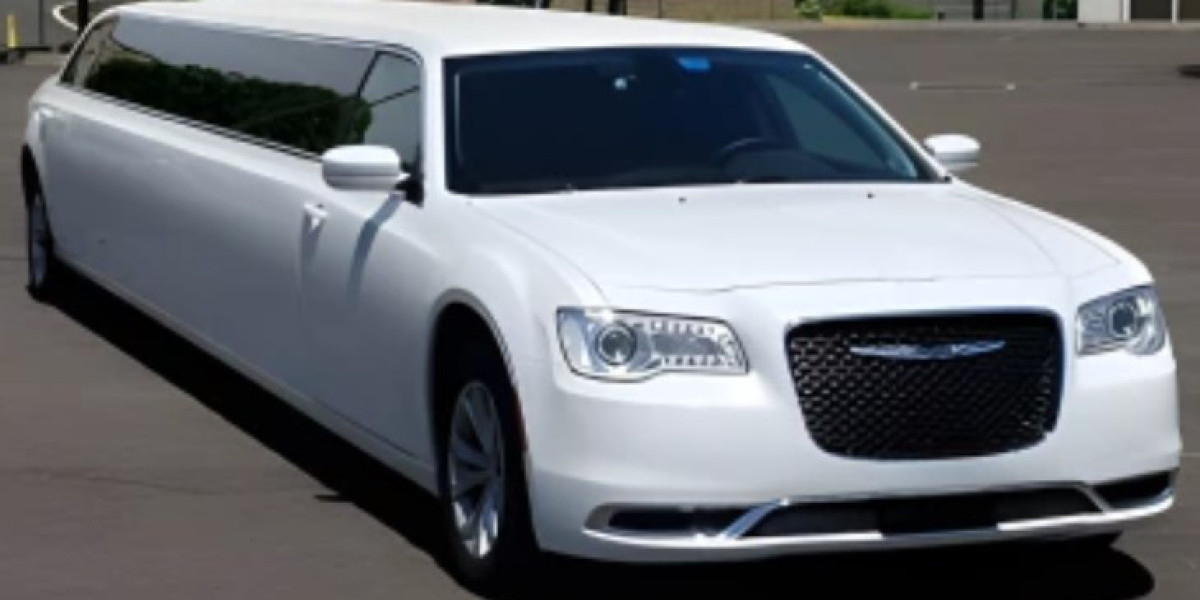 Philly Sweet 16 Limousine | Luxury Birthday Ride